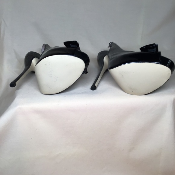 Dolce Vita black patent sling back heels size 6.5 - Picture 4 of 5